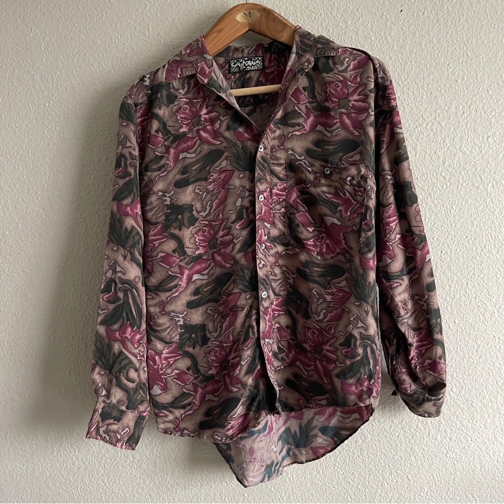 VINTAGE patterned Button Up Silk Shirt